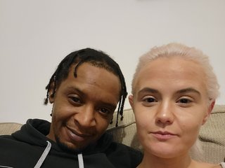 Erotyczny czat wideo BigBananza700