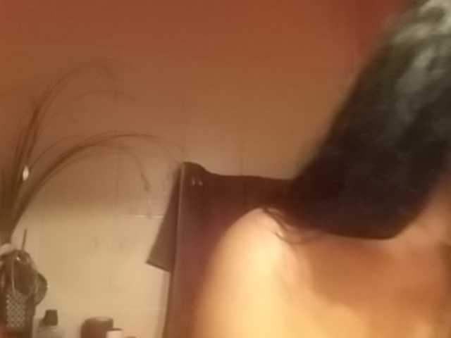 Zrzuty ekranu transmisji bigpussy6969