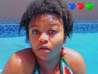 Erotyczny czat wideo bigtitsqueen33