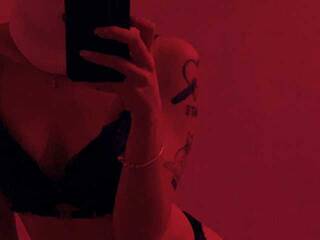 Erotyczny czat wideo linsansty