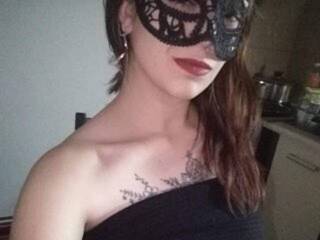 Erotyczny czat wideo Biyatch