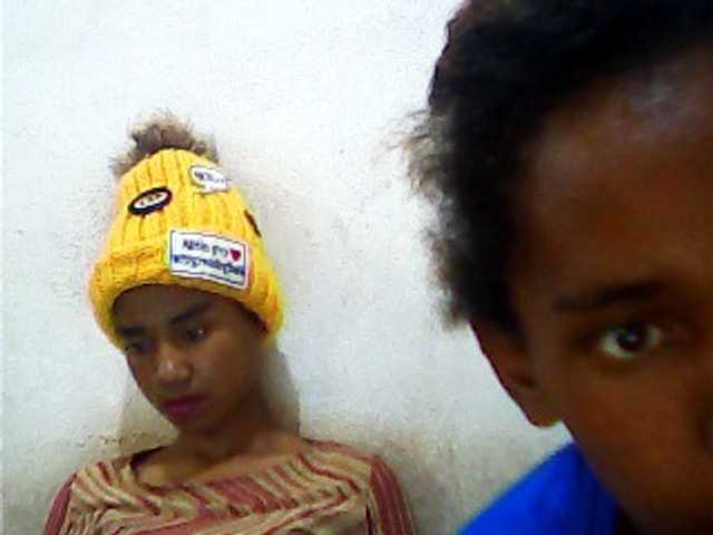 Zrzuty ekranu transmisji Black-Doubles