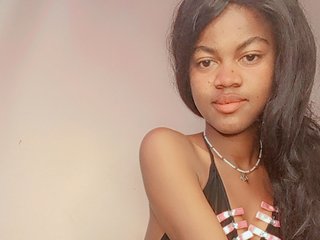 Erotyczny czat wideo BlackGirl95