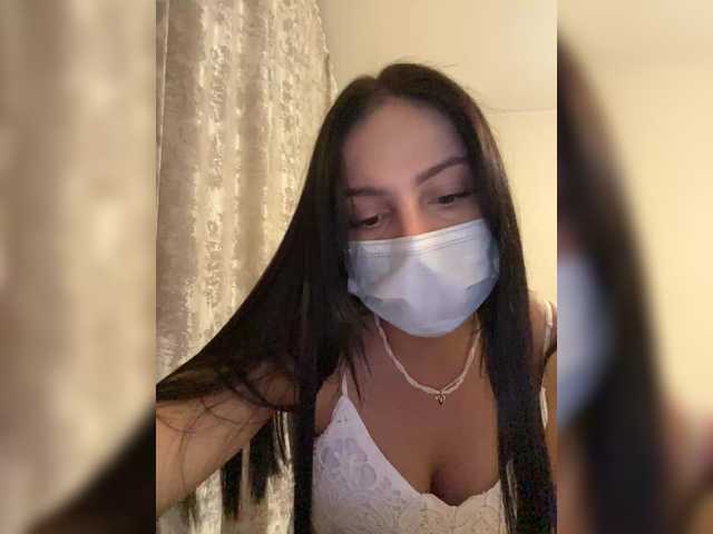 Zrzuty ekranu transmisji blackkgirlll