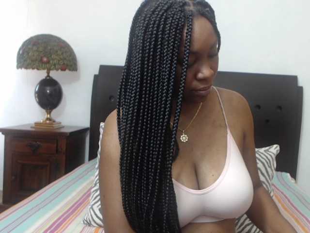 Zdjęcia BlackSensualx I want to interact with a romantic and cultured man who will lead me to dream beyond who I am ....