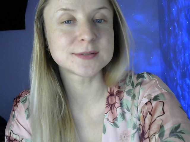 Zrzuty ekranu transmisji blonde-kisses