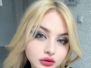 Erotyczny czat wideo BlondeBond