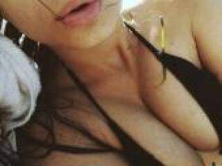 Erotyczny czat wideo bloodliza