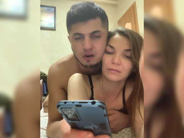 Zrzuty ekranu transmisji BobNeli1