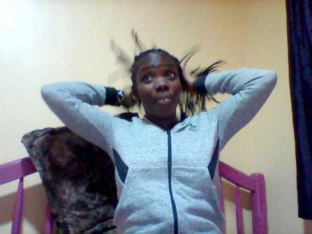 Zrzuty ekranu transmisji africanqueen2