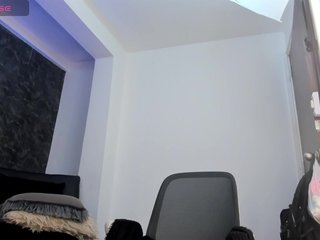 Erotyczny czat wideo BeshaMoore