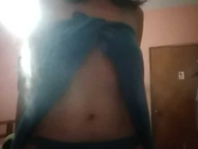 Zrzuty ekranu transmisji LatinLust