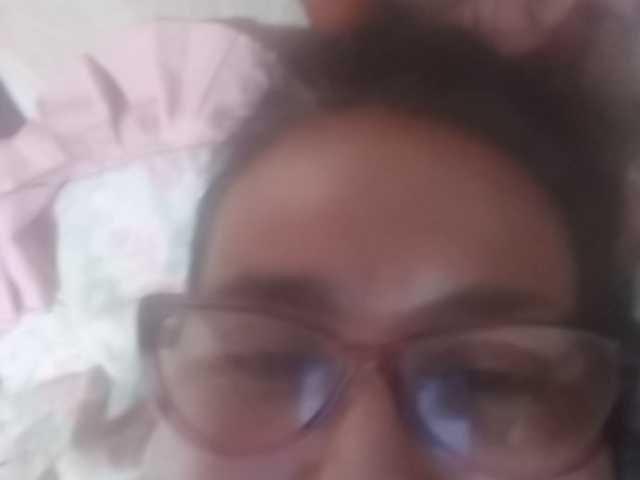 Zrzuty ekranu transmisji LatinLust