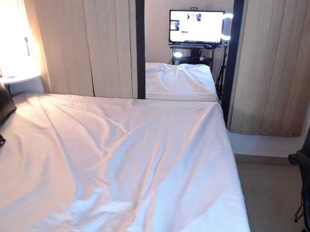 Zrzuty ekranu transmisji SofiaWallace