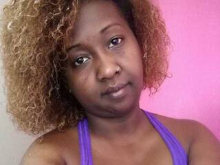 Erotyczny czat wideo Bonivianah