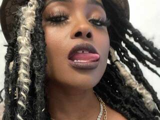 Erotyczny czat wideo bossybella