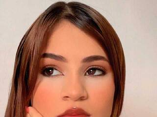 Erotyczny czat wideo BRANDI-LOVEN