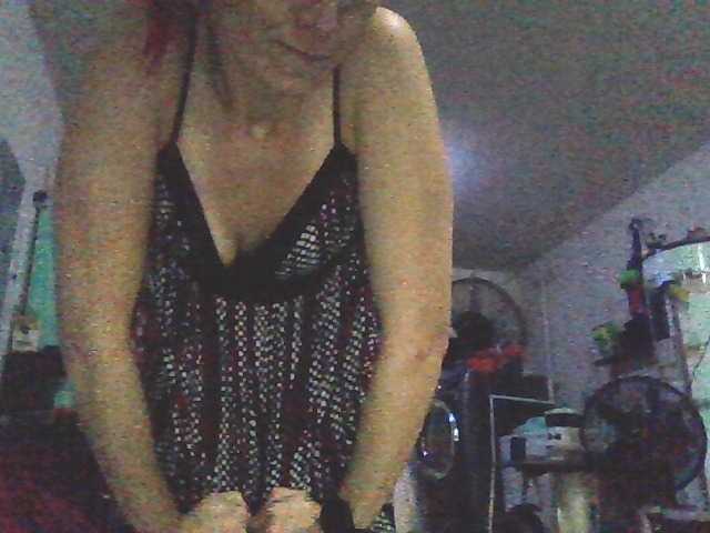 Zrzuty ekranu transmisji brattygoodgurl6969