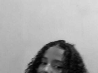 Erotyczny czat wideo BrazilianHot21