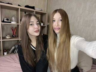 Erotyczny czat wideo BrendiAlexis