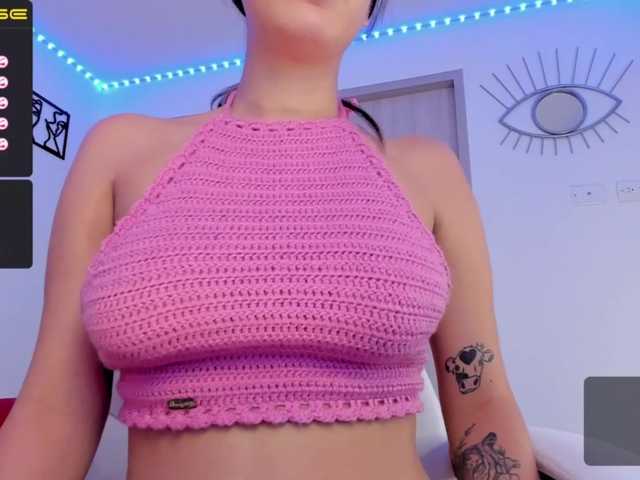 Zdjęcia BrennaWalker Wanna feel my body? I'm so hot today! Cum Show 500 Tkns, ♥ Ask for PVT ♥ Anal at @remain tkns