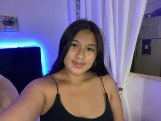 Erotyczny czat wideo BrinkyMM