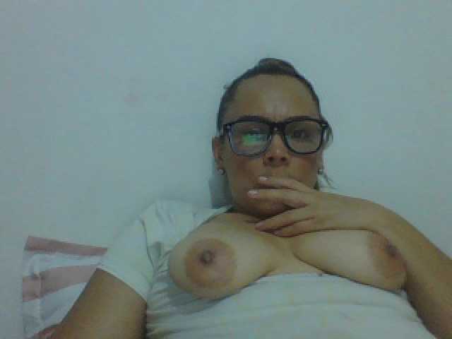 Zdjęcia briseidax7 ⭐❤️ALL FAMILY HERE AND I AM HORNY❤️⭐❤️ #hairy ❤️⭐❤️I HOPE THEY DO NOT CATCH ME❤️⭐❤️ #milf #bigtits #asstomouth ⭐tortura ❤️ #freak #atm #alldoing #SWEET #sexy #queen♥ #lovense #ohmibod