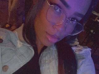 Erotyczny czat wideo Britanny18