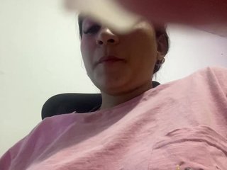Erotyczny czat wideo britt-grey