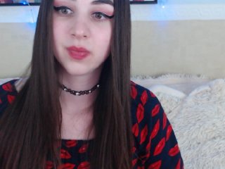 Zrzuty ekranu transmisji BrittanyLove