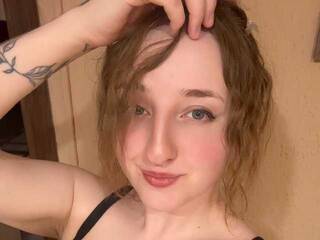 Erotyczny czat wideo BrittneySelena