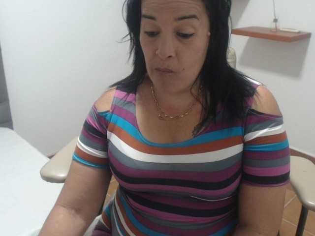 Zrzuty ekranu transmisji BRIYITHLOVER