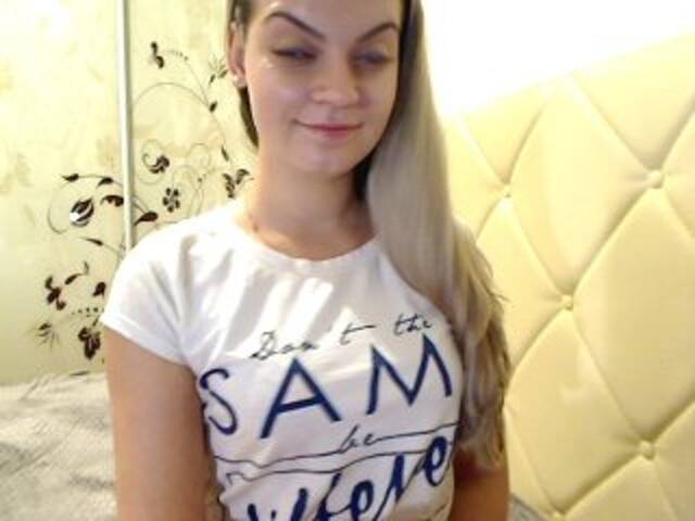 Zrzuty ekranu transmisji BunnyXXX21