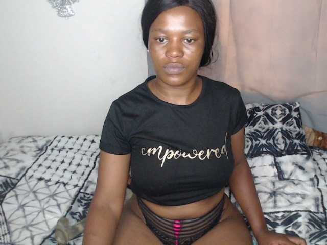 Zrzuty ekranu transmisji bustybrown0