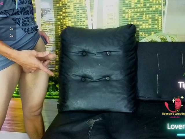 Zrzuty ekranu transmisji Camila-Hot-Latin