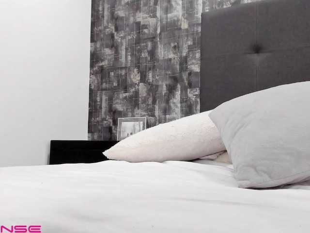 Zdjęcia Camila-velez1 Como to be naugthy with me fuck me hard with all my dildos and more