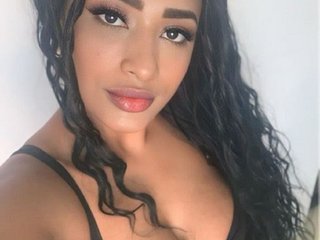 Erotyczny czat wideo CAMILAHOTTERX