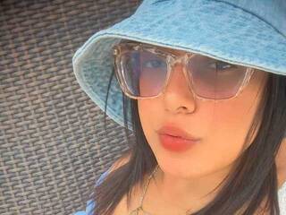 Erotyczny czat wideo CamilaNaughty