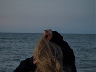 Erotyczny czat wideo Camillass