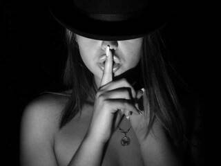 Erotyczny czat wideo Candy-girl-