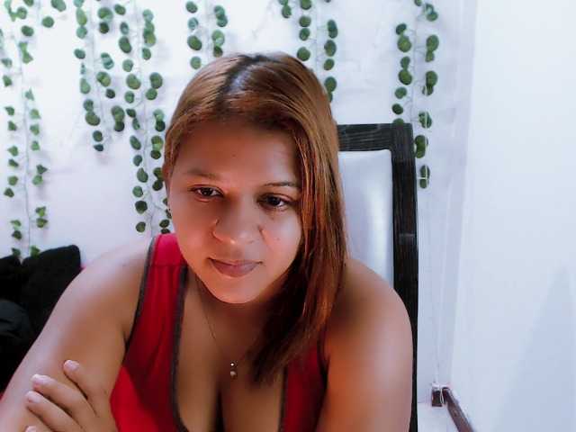 Zrzuty ekranu transmisji Morena_Linda