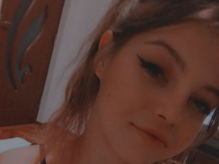Erotyczny czat wideo Candy98