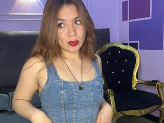Erotyczny czat wideo CandyBlussh