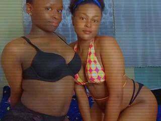 Erotyczny czat wideo Candydols