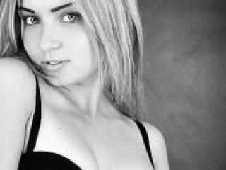 Erotyczny czat wideo candygirl8