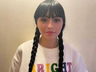 Erotyczny czat wideo CandyMelanie