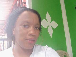 Erotyczny czat wideo Canela08