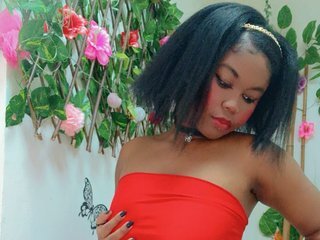 Erotyczny czat wideo CannelleX