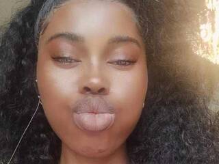 Erotyczny czat wideo CaramelCandy