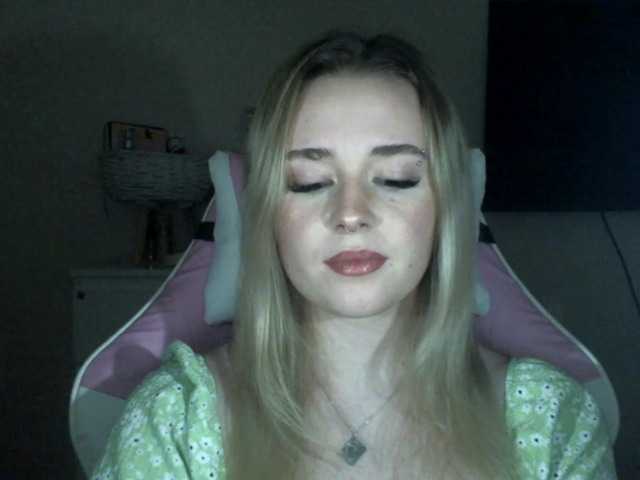 Zrzuty ekranu transmisji Carmen4you